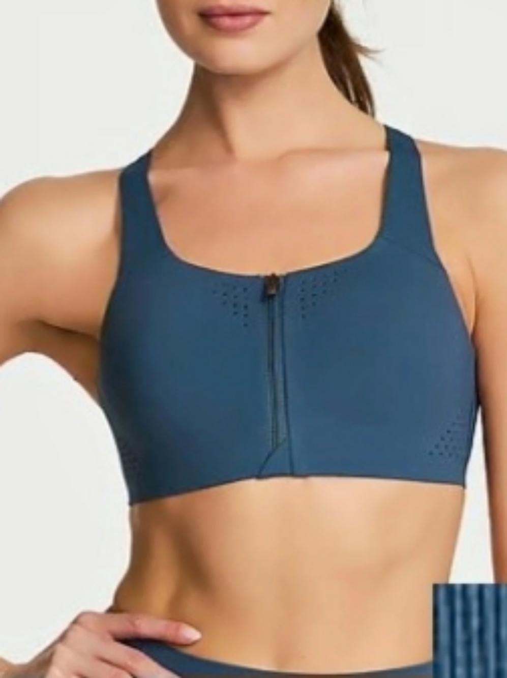 Victoria's Secret VSX Featherweight Front-Close Sports Bra